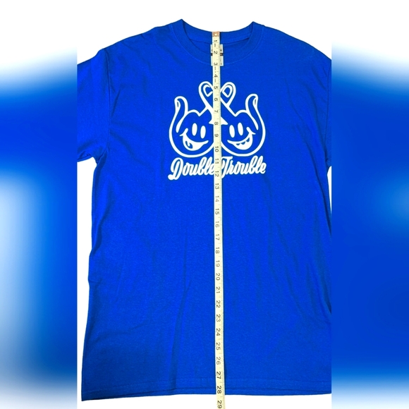 Gildan Double Trouble Size Med Blue And White Middle Fingers Adult Humor NWOT - Picture 3 of 4